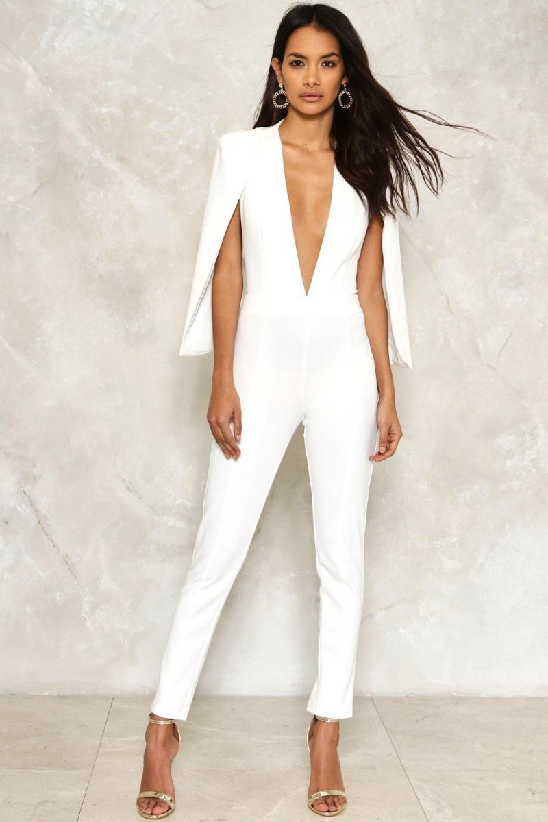 You should see These 15 Pantsuit (Jumpsuit) Styles - Hairstyles 2u